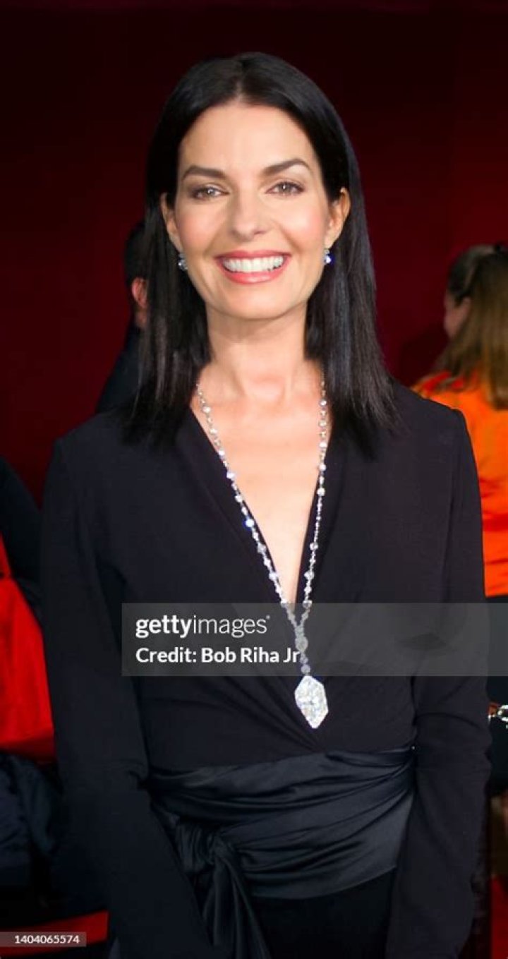 Meet The Versatile Actress: Sela Ward