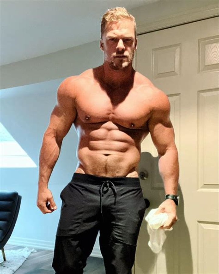 Unveiling Alan Ritchson's Physical Attributes: Height And Weight Revealed