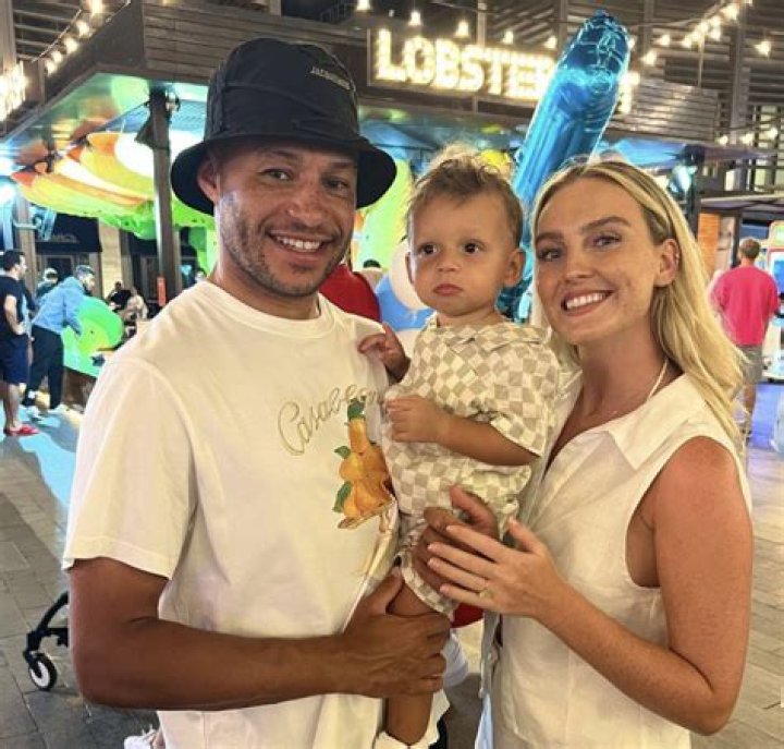 Celebrity Ex-Husband: Alex Hall's Former Marriage Revealed