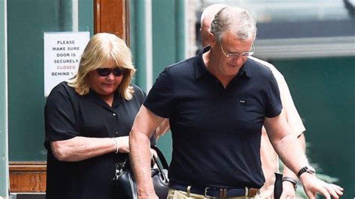 Top 10 Reasons Behind Andrea And Scott Swift's Shocking Divorce