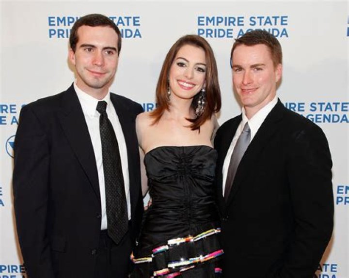 Unveiling Michael Hathaway: Anne Hathaway's Brother And His Journey In Acting