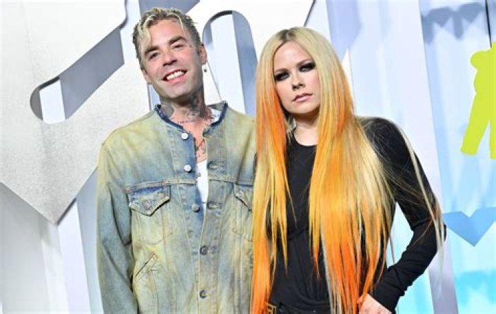 The Untold Story Of Avril Lavigne's Son: A Mother's Love