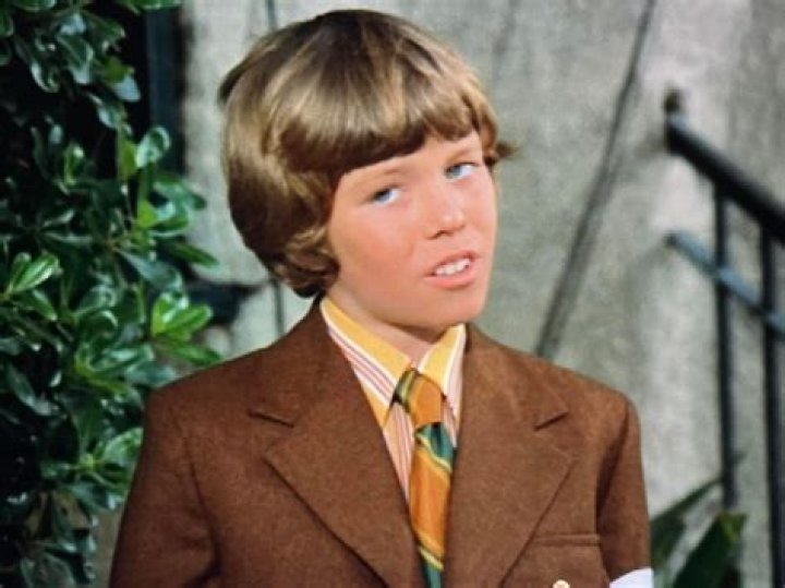 Bobby Brady: The Complete Guide To The Brady Bunch's Middle Boy