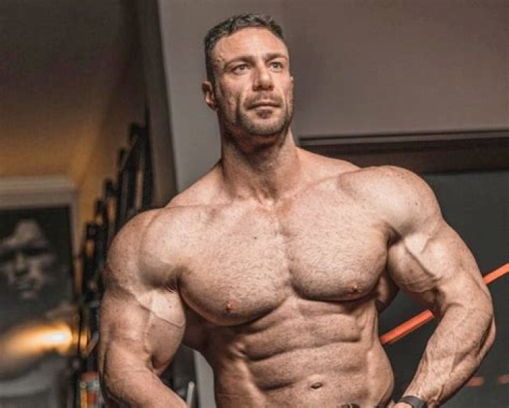 Noel The Legendary Bodybuilder | Workout Routine And Diet Tips