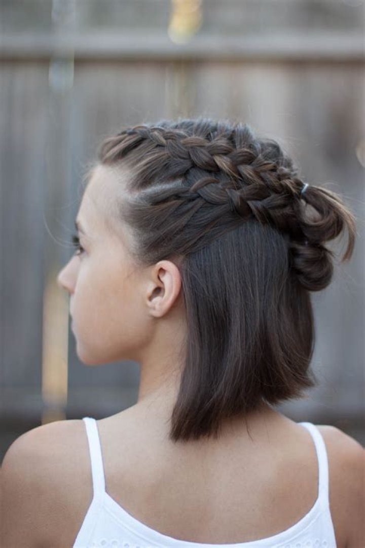 Easy And Stylish Braid Hairstyles For Short Hair