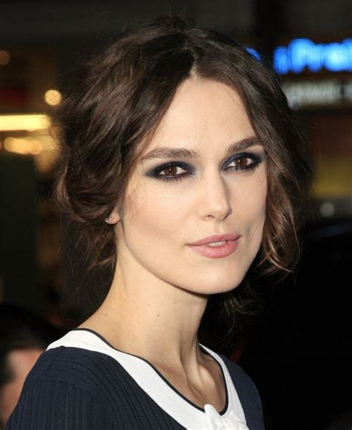 Unmissable Guide To Stunning Brunette Celebrities