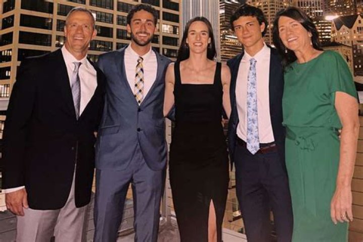 Caitlin Clark: Exploring Her Parents' Background And Age
