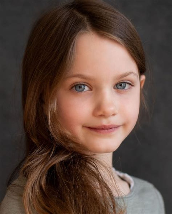 Caoilinn Springall: Award-Winning Irish Journalist And Author