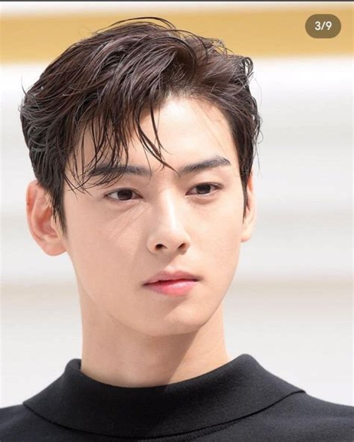 Cha Eun Woo: The K-Pop Star You Can't Miss