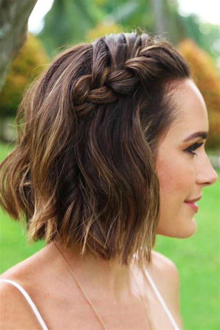 Adorable Braided Hairstyles For Short Hair: Enhance Your Look
