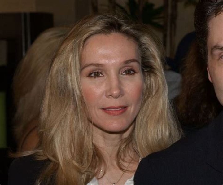 Cynthia Rhodes' Astounding Net Worth: An In-Depth Analysis