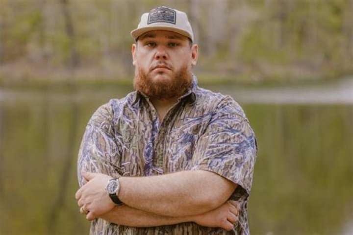 Is Luke Combs An Only Child? Exploring The Truth Behind His Sibling Status