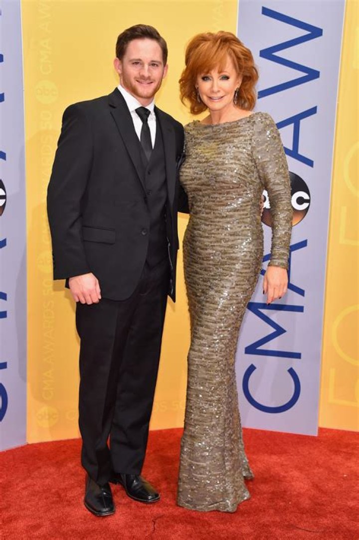 Unraveling The Truth: Does Country Music Legend Reba McEntire Have Children?