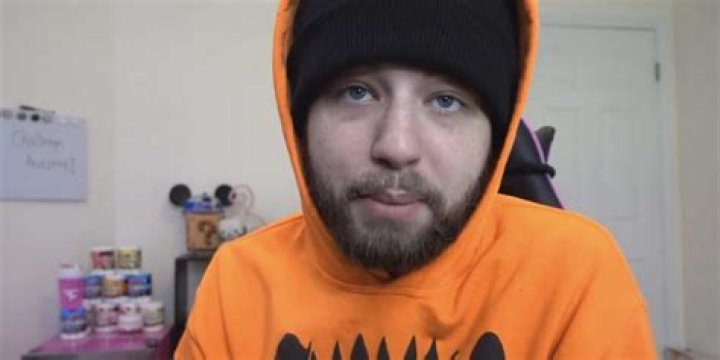 Uncover The Real Identity Behind FaZe Jev