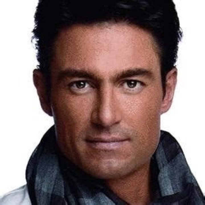 Unveiling The Age Of Fernando Colunga: A Legendary Actor's Age