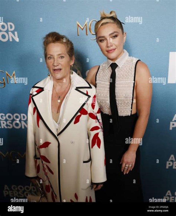 Discover Florence Pugh's Inspiring Mom: A Bond Beyond Stardom