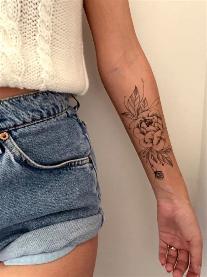 Gorgeous Forearm Tattoos For Women That Will Inspire You