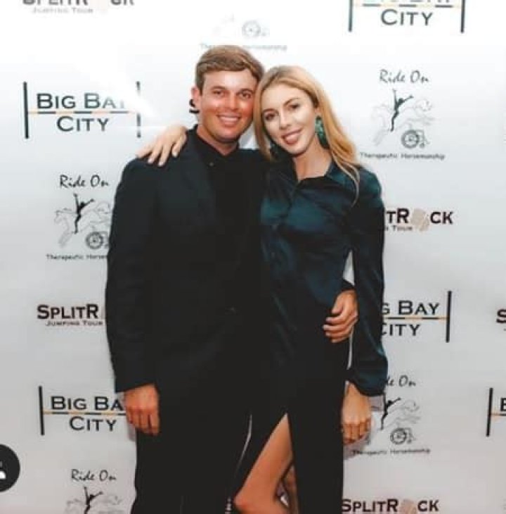 Hannah Selleck's Marital Status: Revealed!