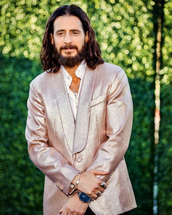 Hannah Van Norman - A Journey Through Wikipedia