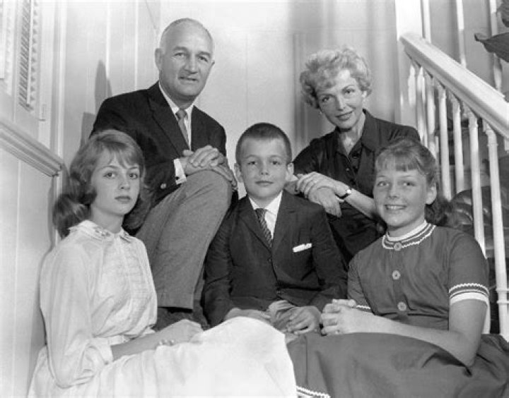 Is Mark Harmon Death Rumor True? Uncovering The Truth