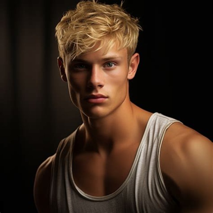 The Ultimate Guide To Finding Hot Blond Guys