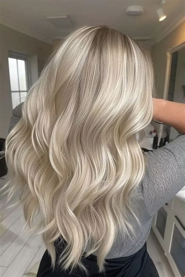 Sizzling Hottest Blonde Hair Trends That Will Turn Heads