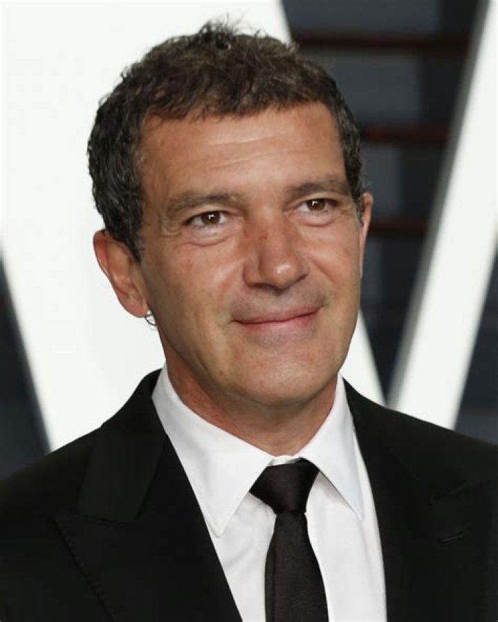 Antonio Banderas: Age Unveiled