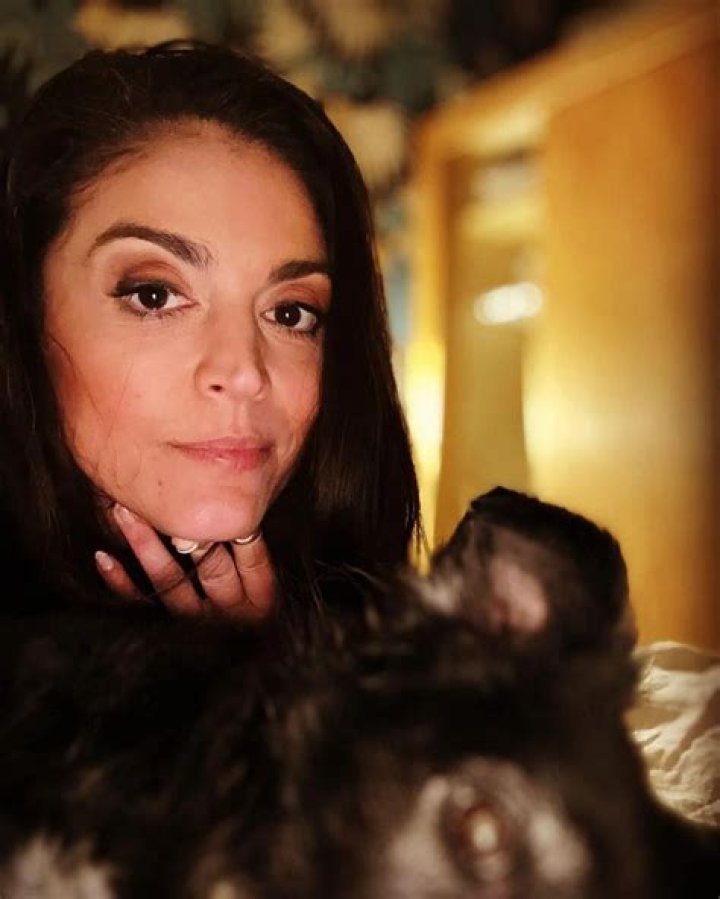 Check Out Cecily Strong's Age And More