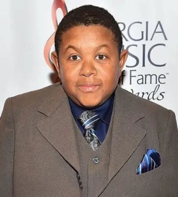 How Old Is Emmanuel Lewis Today? An Up-to-Date Age Inquiry