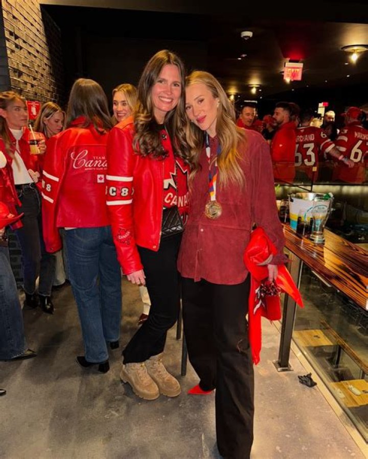 Find Out: The Age Of Sidney Crosby's Wife