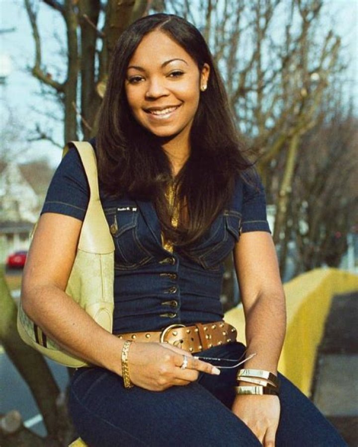 When Ashanti Was Born: Calculating Her Age In 2002