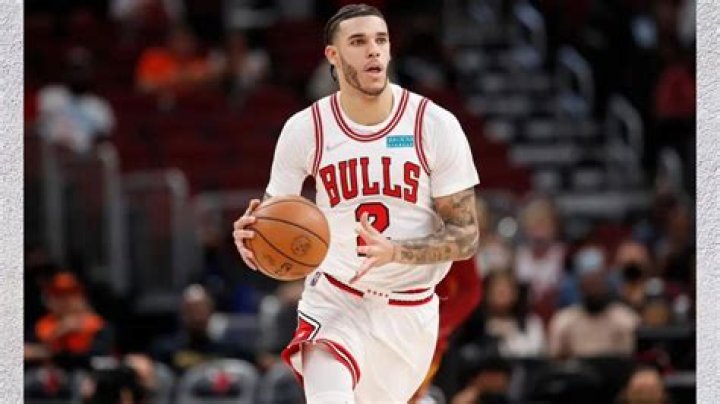 Lonzo Ball: Height, Stats, And NBA Career