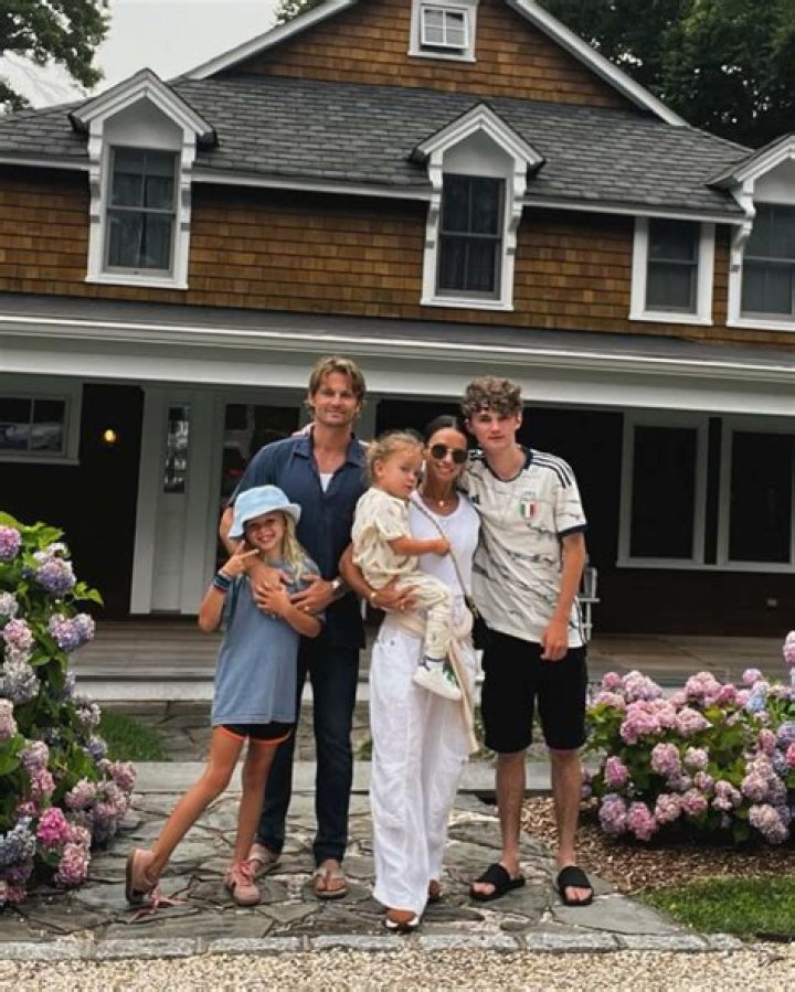 How Tall Is Hud Mellencamp: Exploring The Height Of John Mellencamp's Son