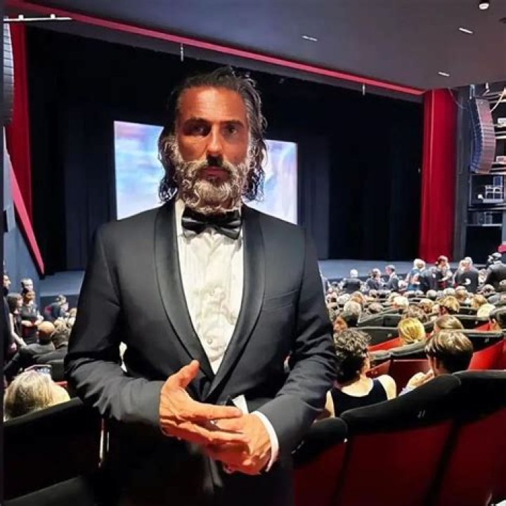 Ilan Tobianah: Wikipedia Page - Comprehensive Overview