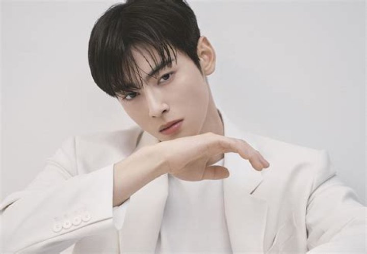 Is Cha Eun Woo Really Single? Find Out Here