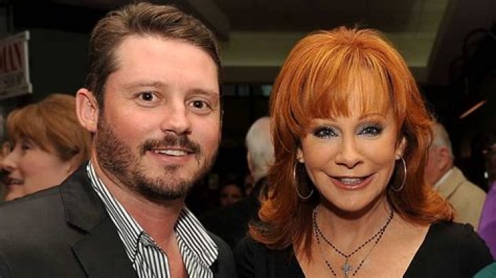 Fact Check: Is Kelly Clarkson's Husband Related To Reba McEntire?