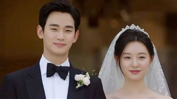 Is Kim Ji Won's Marital Status A Mystery? Uncover The Truth About Her Love Life