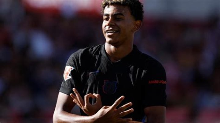 Is Yamal Anthracite Black? Uncovering The Truth Behind The Color