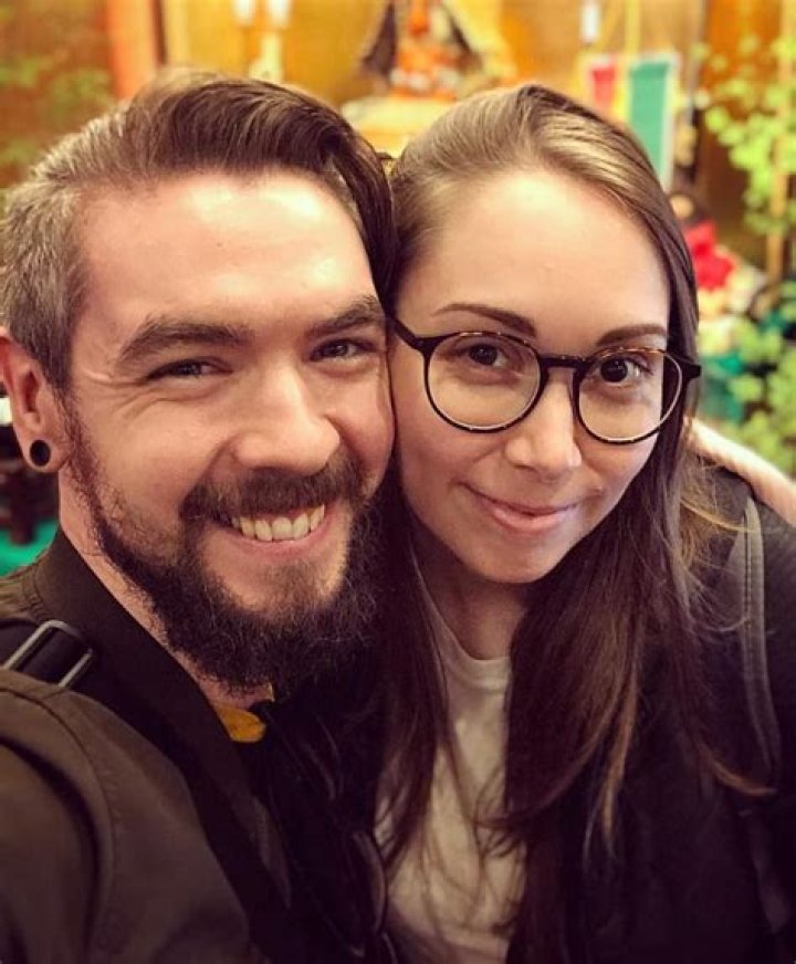 Jacksepticeye's Girlfriend: Love, Life, And Laughter