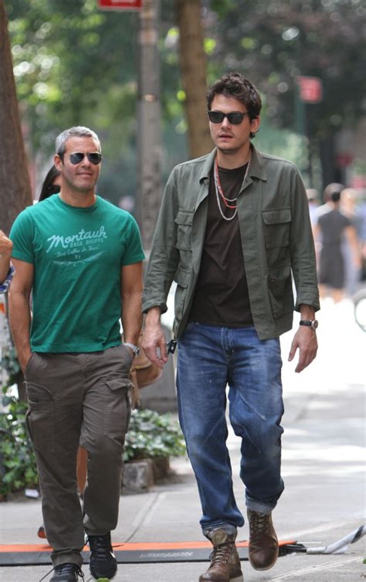 John Mayer's Sexuality Unveiled: Gay Or Not?