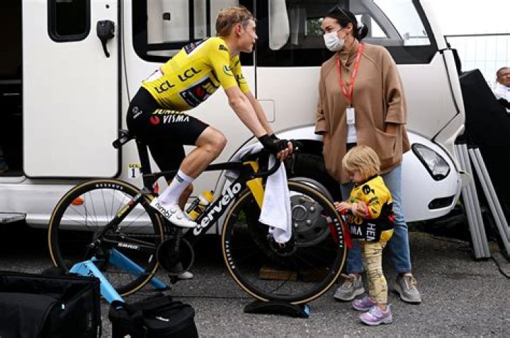 Jonas Vingegaard And Trine: A Cycling Power Couple