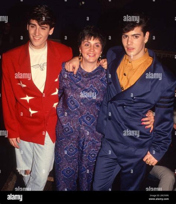 The Impact Of Jonathan Knight's Mother On His Career And Personal Life