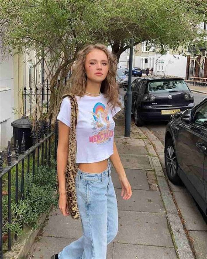 The Ultimate Guide To Julia Gisella Tod: Exploring Her Life And Legacy