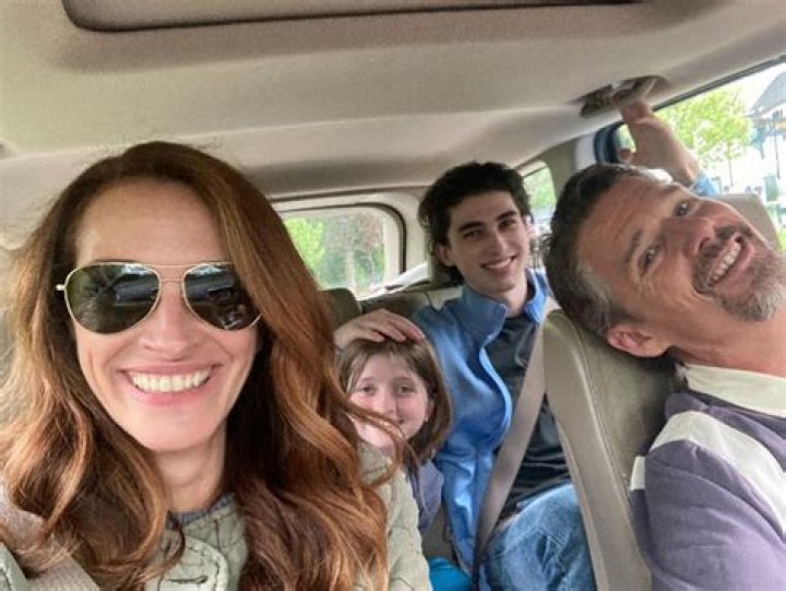 The Evolution Of Julia Roberts' Twins: Uncovering Their Thrilling Journey