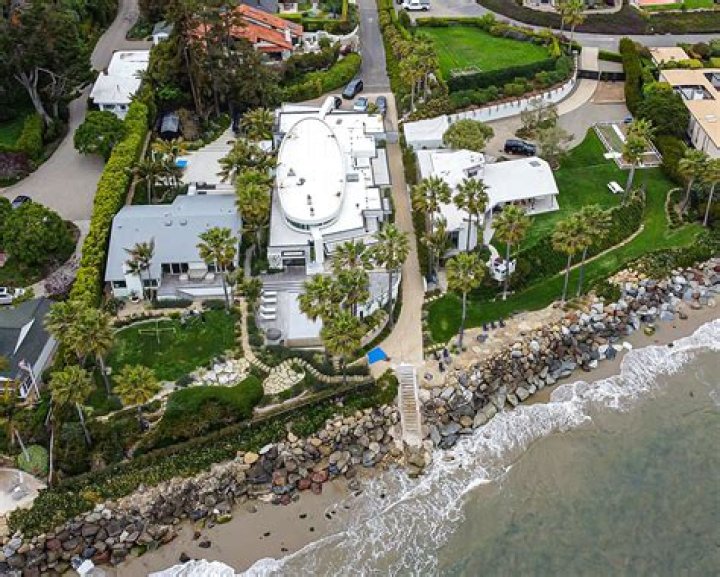 Kevin Costner's Santa Barbara Estate: A Hollywood Haven