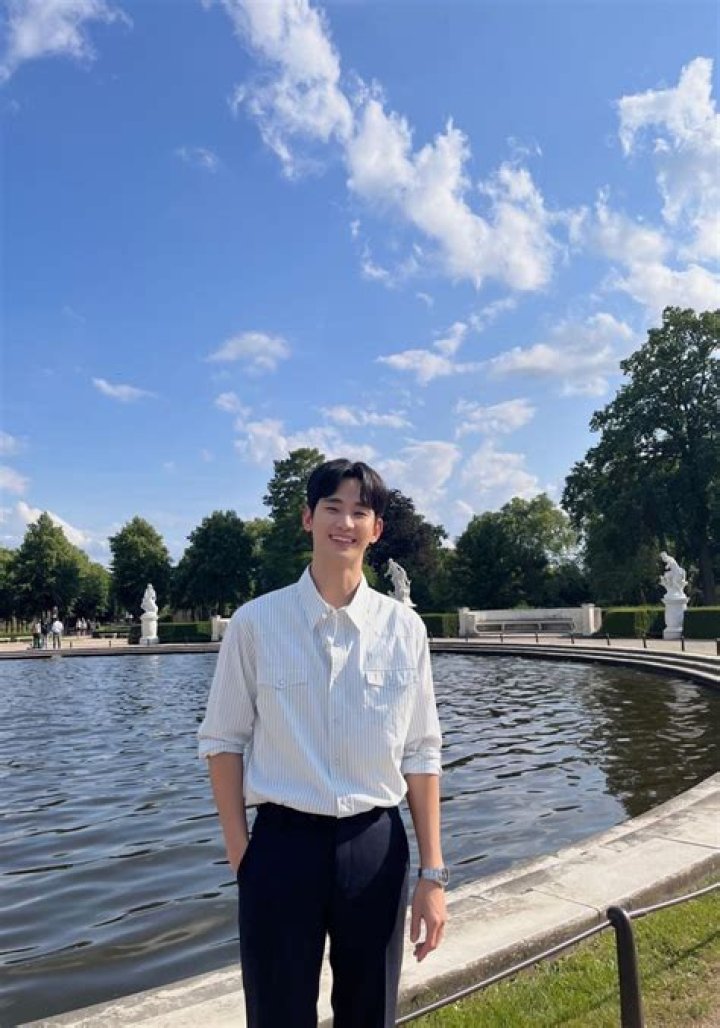 Kim Soo-hyun's Age In 2024: A Comprehensive Guide