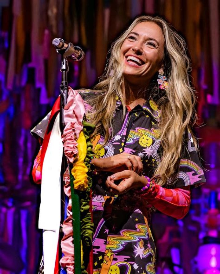 Experience Lauren Daigle's Electrifying Live Performance At Now Arena