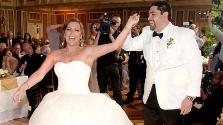 Unveiling Lauren Manzo's Marital Status: Insights And Discoveries