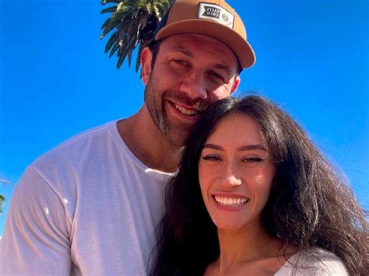 The Untold Story Of Lee Asher's Wife: A Love Revealed