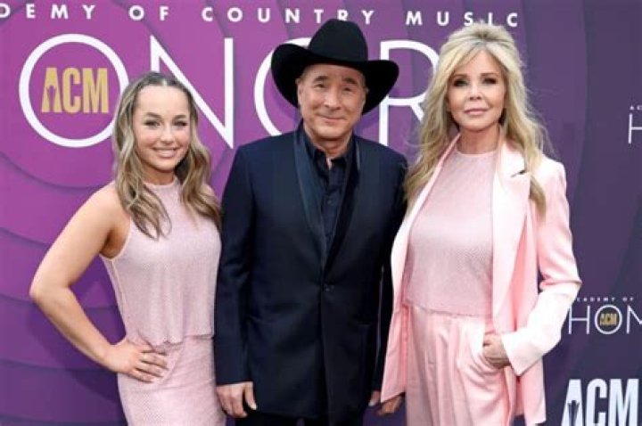 Lisa Hartman Black: Latest News And Updates (2023)